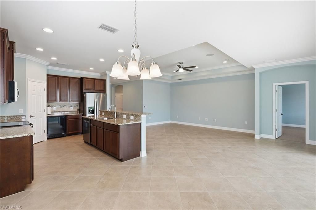 8618 Banyan Bay Blvd, Fort Myers, FL 33908 Photo