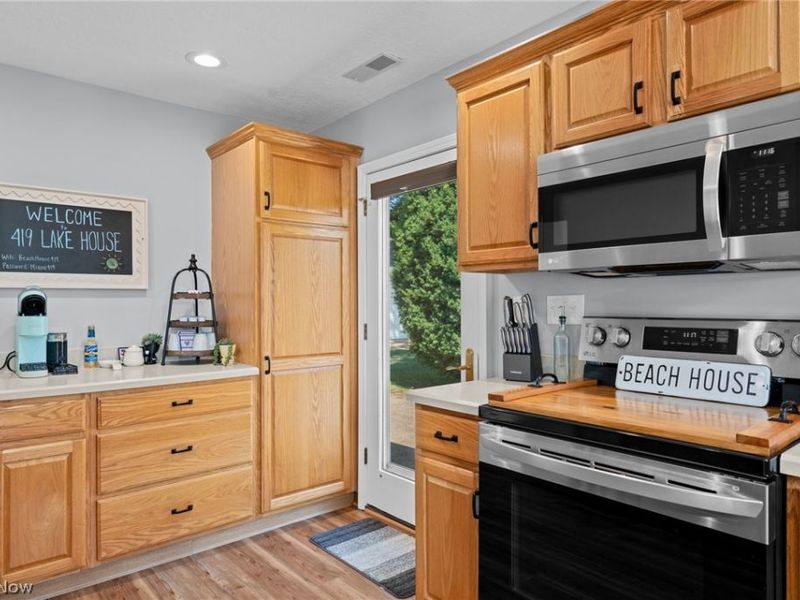 419 Miami Place, Huron, OH 44839 Photo 16