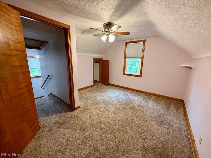 2476 Ravenna Avenue NE, East Canton, OH 44730 Photo 23