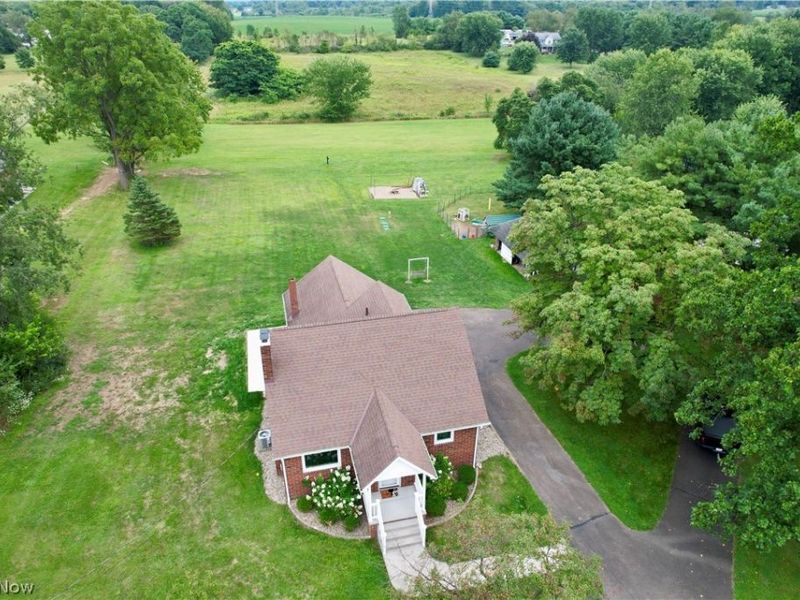 2476 Ravenna Avenue NE, East Canton, OH 44730 Photo 36
