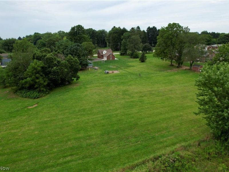 2476 Ravenna Avenue NE, East Canton, OH 44730 Photo 39