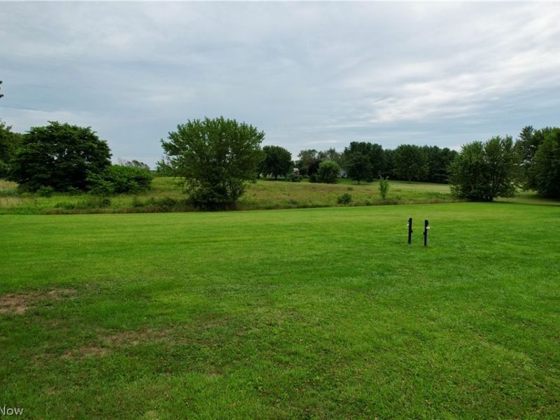 2476 Ravenna Avenue NE, East Canton, OH 44730 Photo 46