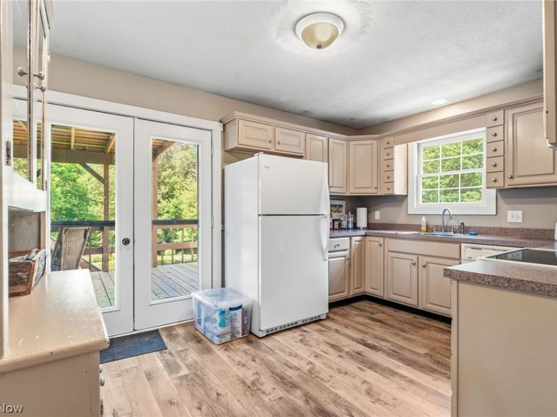 4166 Waynesburg Road NW, Carrollton, OH 44615 Photo 35