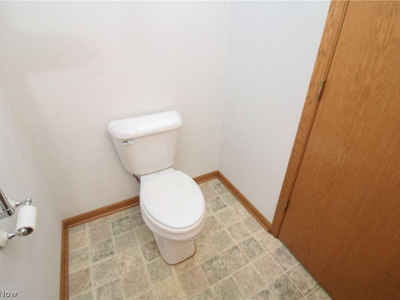 804 Texas Avenue , Mc Donald, OH 44437 Photo 45