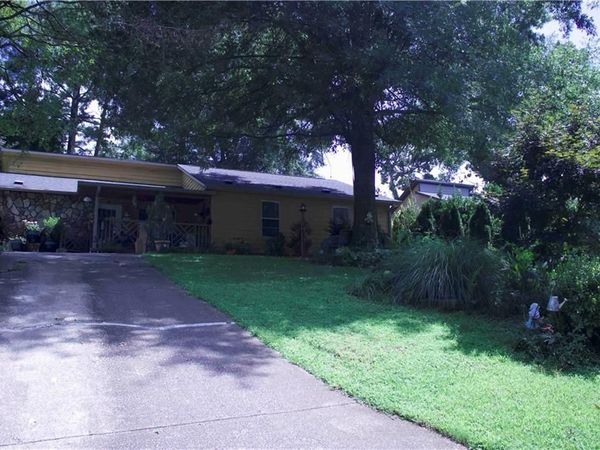 5744 Everglades Lane , Norcross, GA 30071