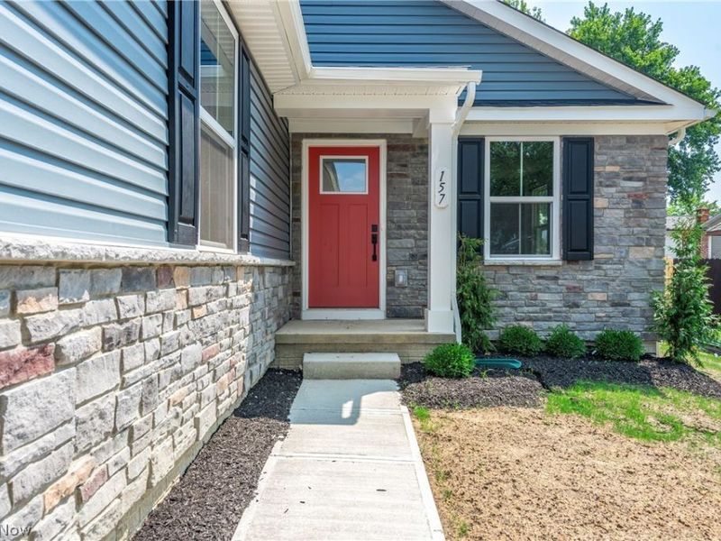 157 Potomac Drive , Elyria, OH 44035 Photo 3