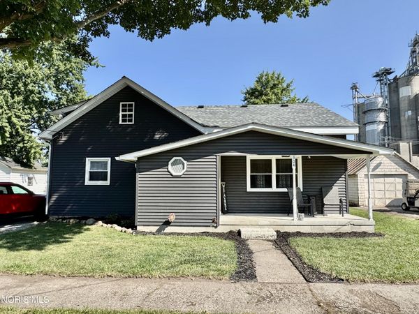 304 W Daggett Street , Antwerp, OH 45813