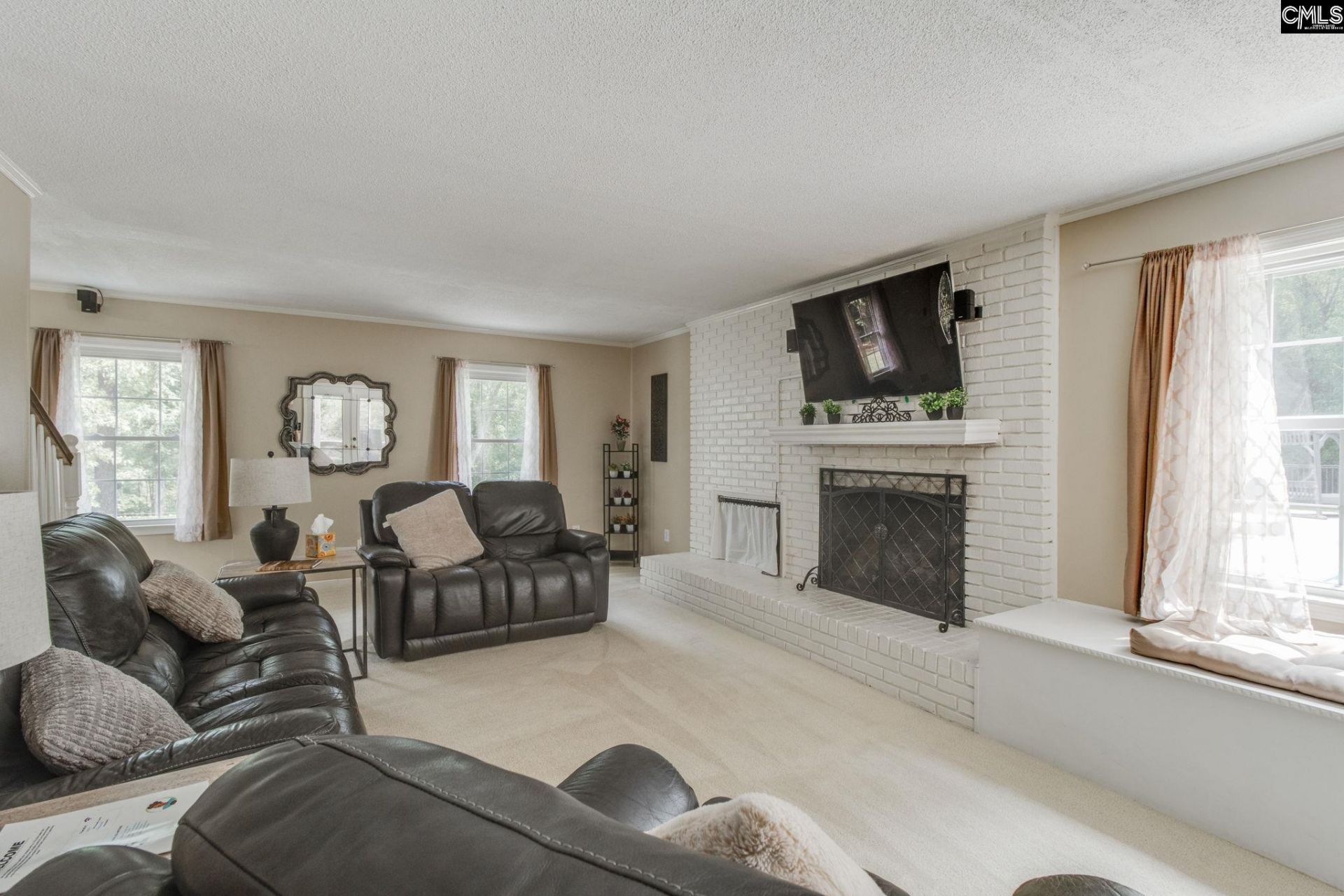 445 Lakemont Drive Photo 11