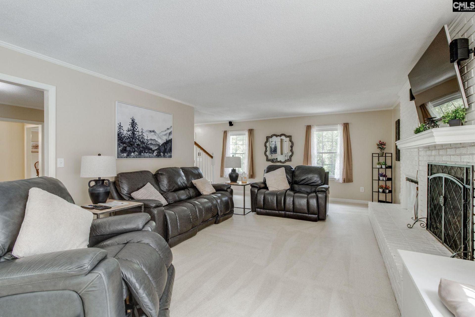 445 Lakemont Drive Photo 9