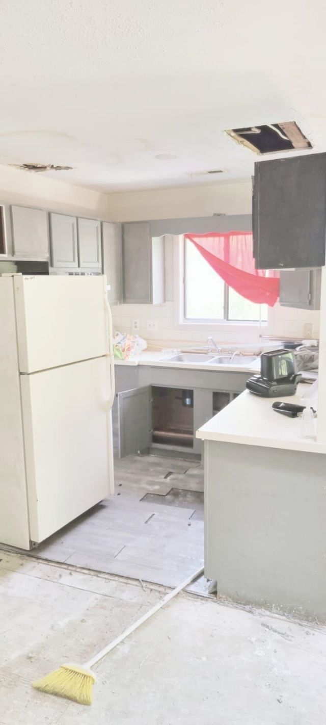 455 Fairway Village Dr.  Photo 12