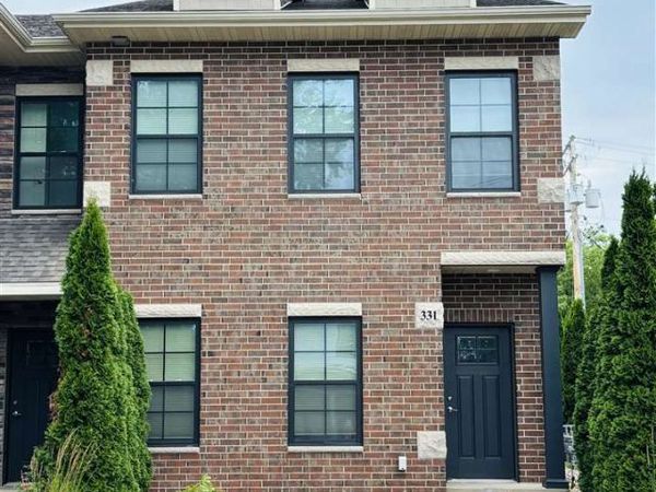 331 E Main St, Solon, IA 52333
