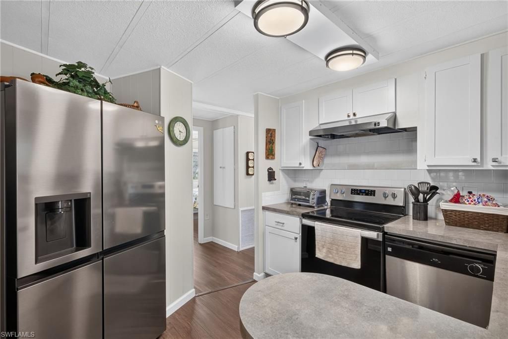 820 Peaceful Dr , North Fort Myers, FL 33917 Photo