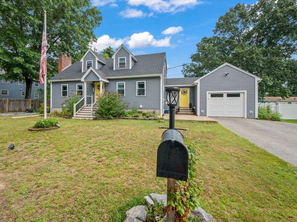 30 Forest Court, Seabrook, NH 03874