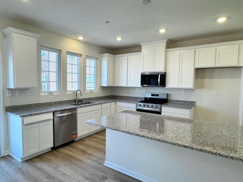 6890 Seville Street, Unit Lot 2303, Dublin, OH 43017 Photo 18