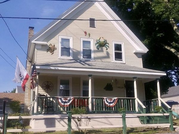 9 Ninth St, Unit 1, Wareham, MA 02558