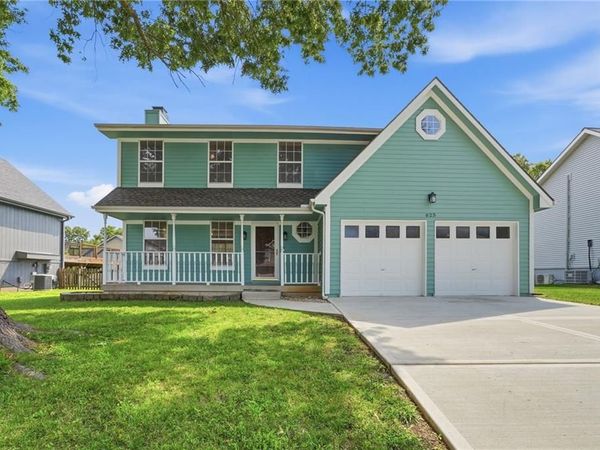 625 SE Shiloh Drive, Lee's Summit, MO 64063
