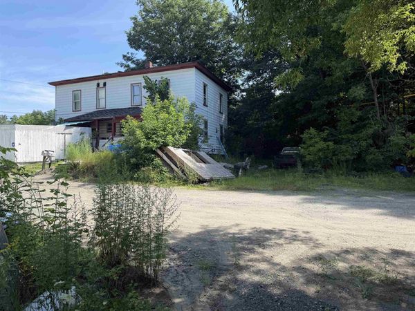 20 Tremont Street, St. Johnsbury, VT 05819