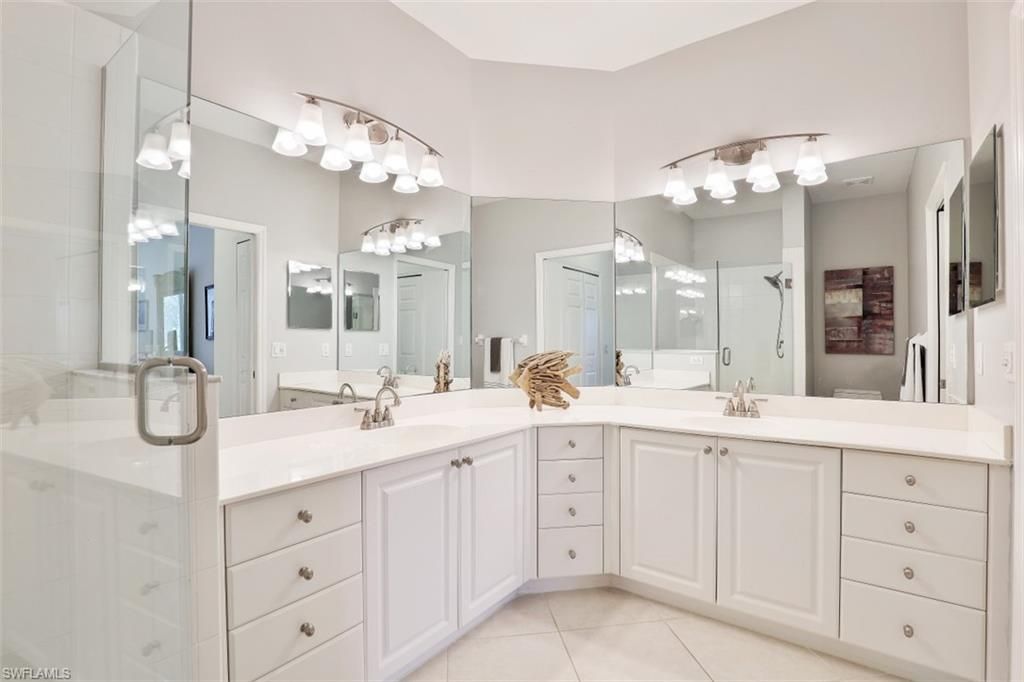 5870 Three Iron Drive , Unit 4-401, Naples, FL 34110 Photo