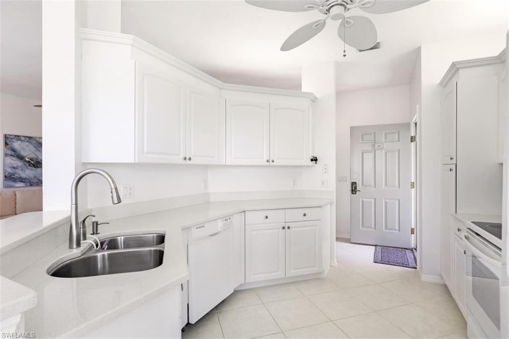5870 Three Iron Drive , Unit 4-401, Naples, FL 34110 Photo