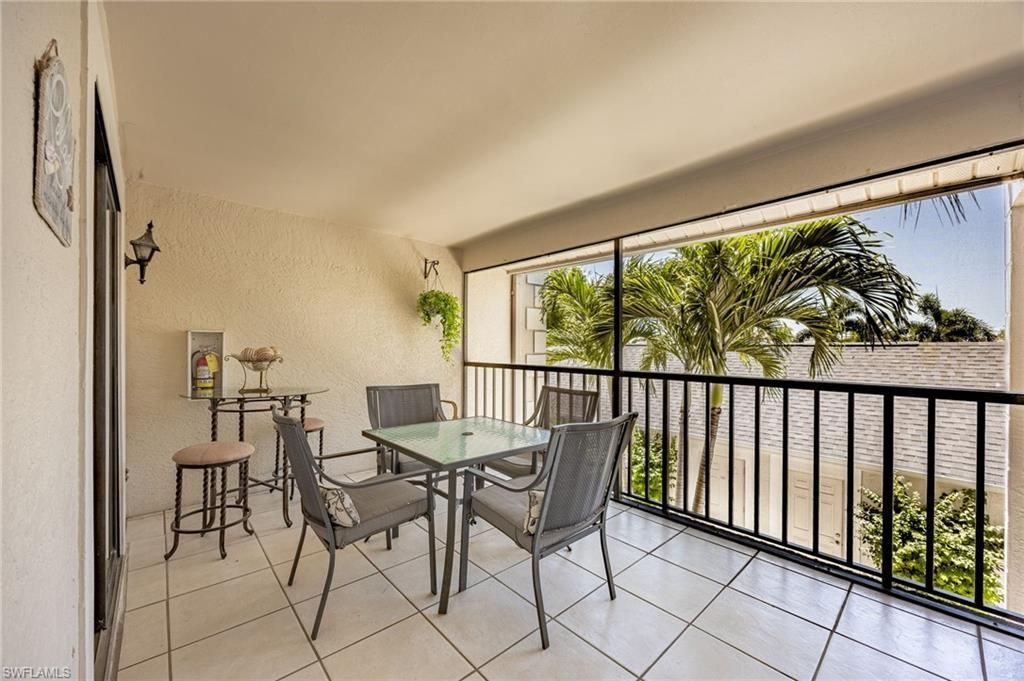 16351 Kelly Woods Dr, Unit 176, Fort Myers, FL 33908 Photo