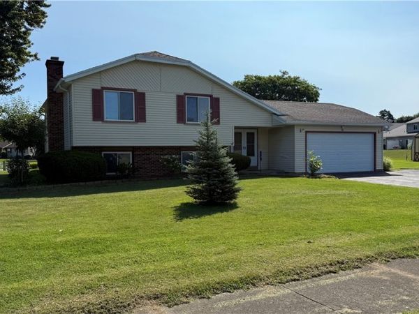 10 Lightwood Lane , Rochester, NY 14606