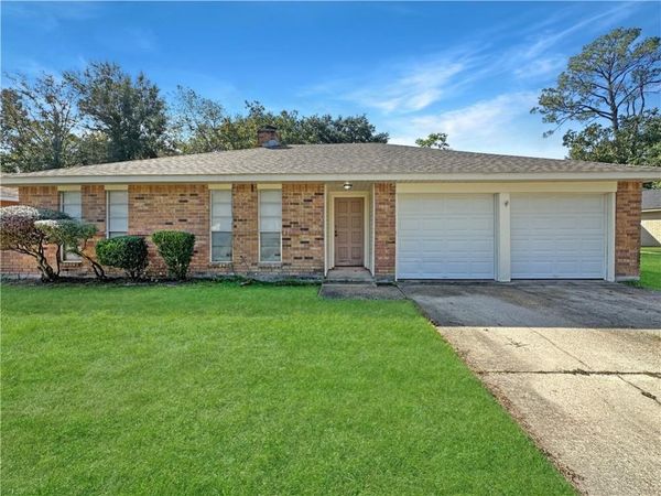 213 CHESS Drive , Slidell, LA 70458