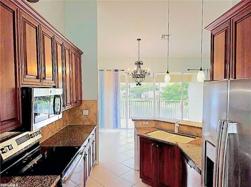 6355 Lexington Ct, Unit 201, Naples, FL 34110 Photo