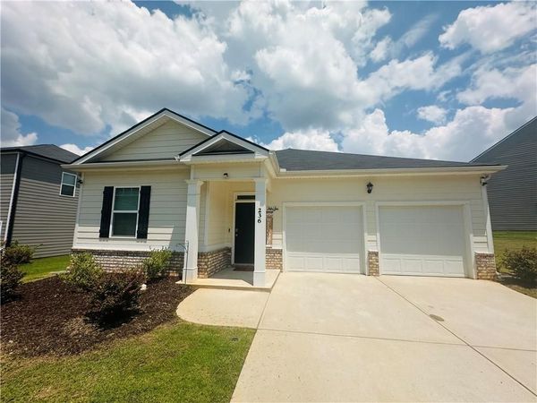 236 Sullivan Street , Hampton, GA 30228