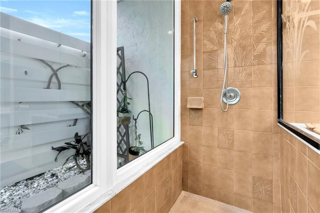 13808 River Forest Dr, Fort Myers, FL 33905 Photo