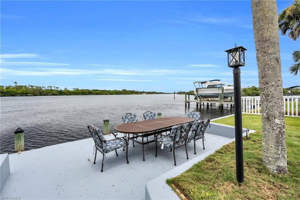 13808 River Forest Dr, Fort Myers, FL 33905 Photo