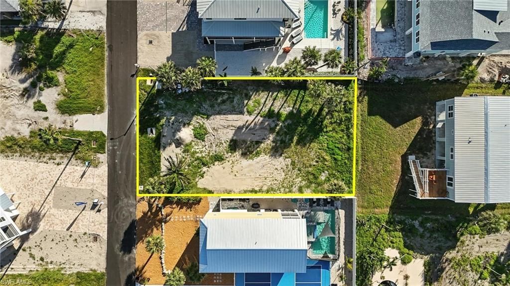130 Mid Island Dr, Fort Myers Beach, FL 33931 Photo