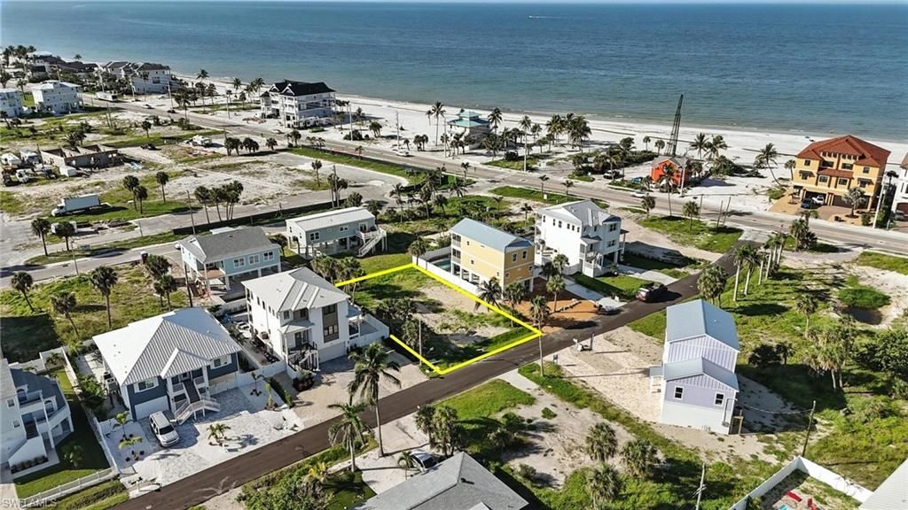 130 Mid Island Dr, Fort Myers Beach, FL 33931 Photo