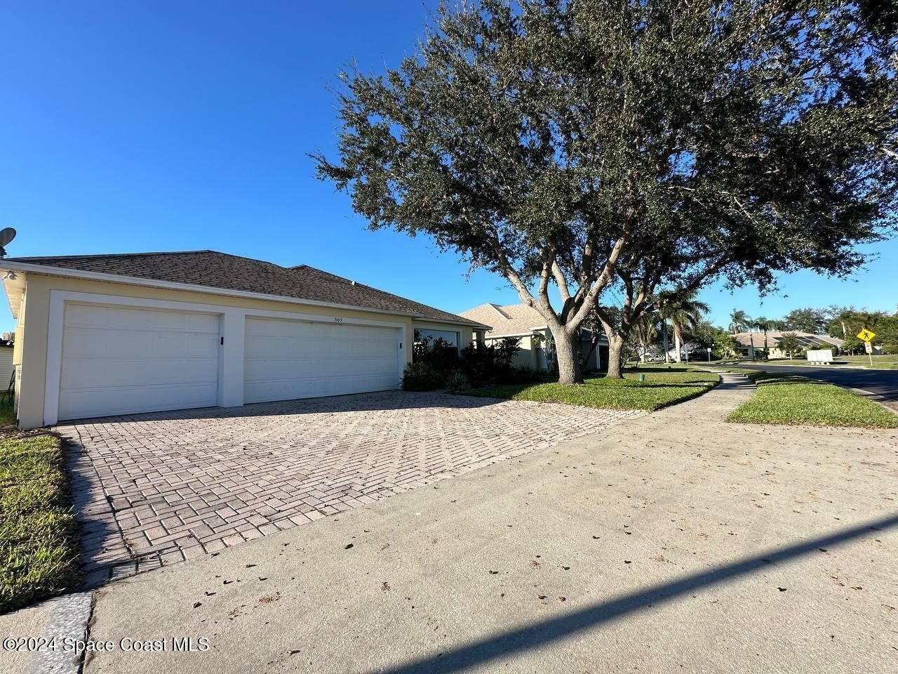 565 Limerick Drive , Merritt Island, FL 32953 Photo