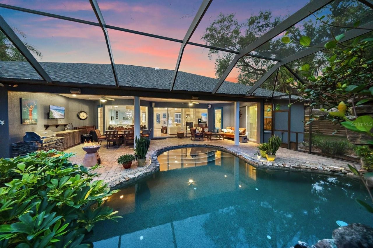 4836 Dunn Drive, Sarasota, FL 34233 Photo