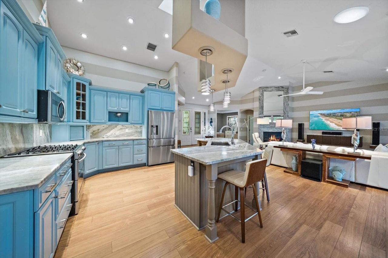 4836 Dunn Drive, Sarasota, FL 34233 Photo