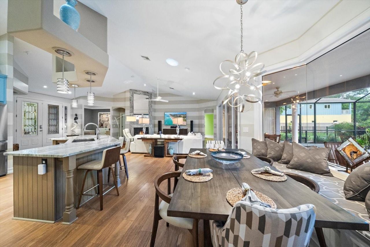 4836 Dunn Drive, Sarasota, FL 34233 Photo