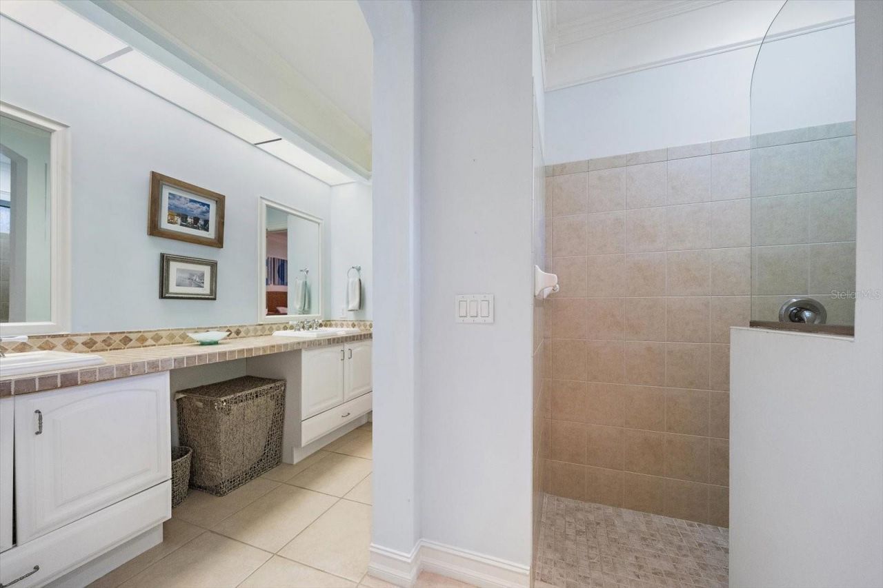 4836 Dunn Drive, Sarasota, FL 34233 Photo