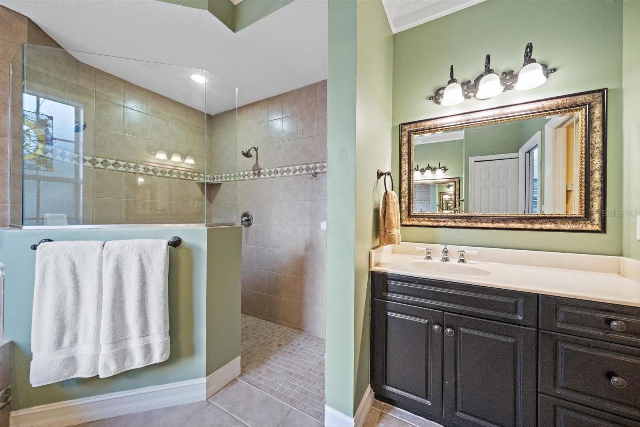 4836 Dunn Drive, Sarasota, FL 34233 Photo