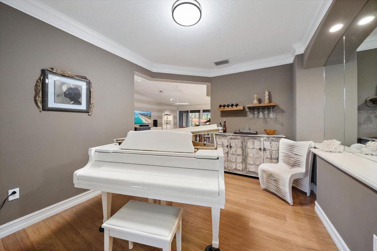 4836 Dunn Drive, Sarasota, FL 34233 Photo