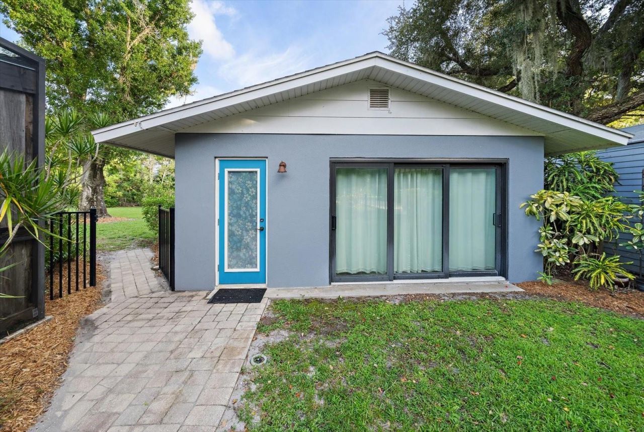 4836 Dunn Drive, Sarasota, FL 34233 Photo