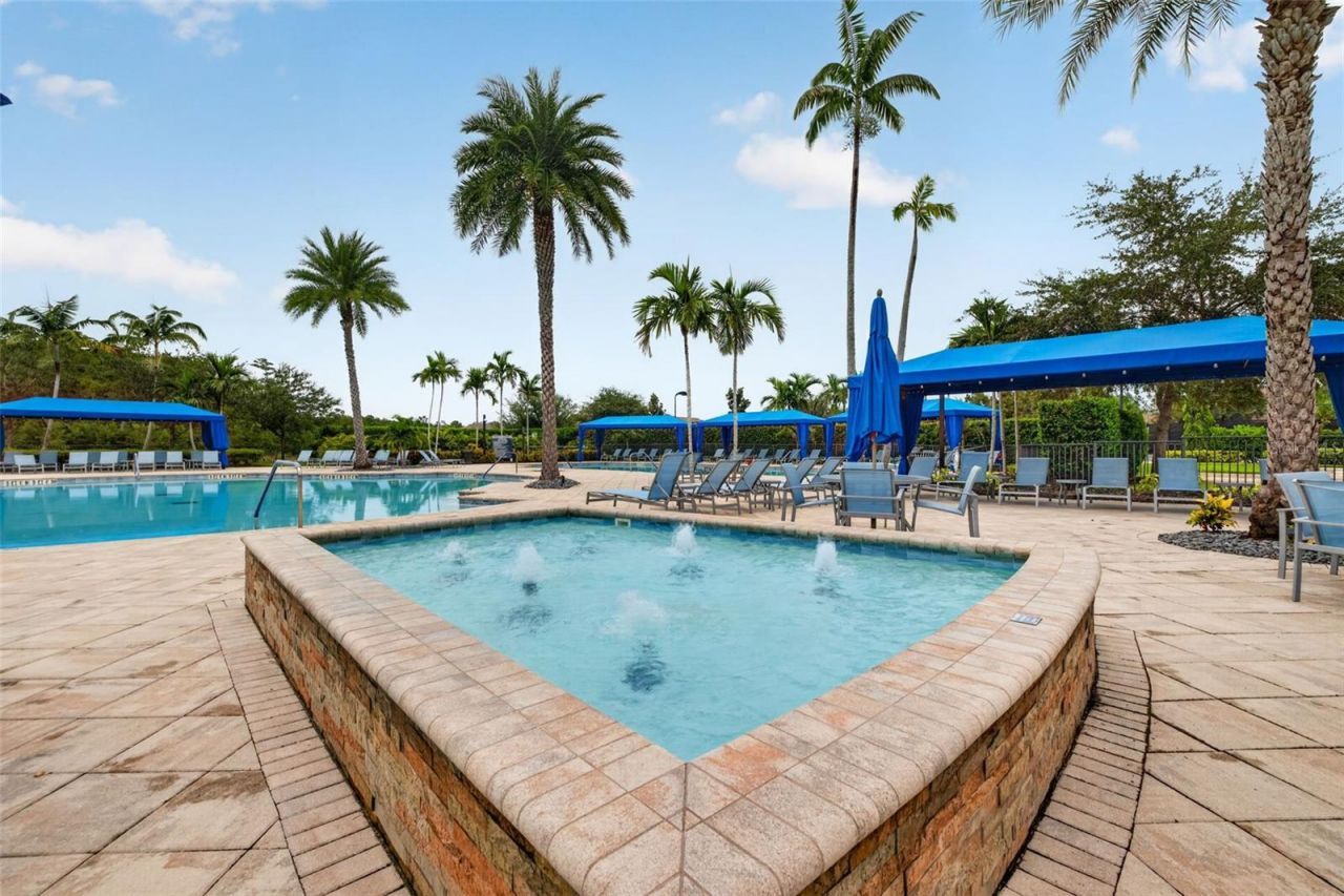 11957 Five Waters Circle , Fort Myers, FL 33913 Photo