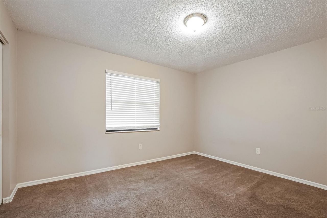 1309 Cove Place , Tavares, FL 32778 Photo