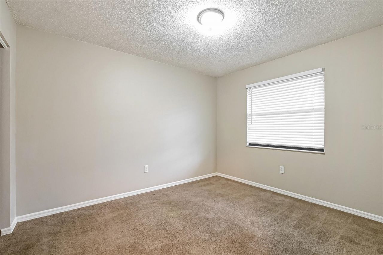 1309 Cove Place , Tavares, FL 32778 Photo