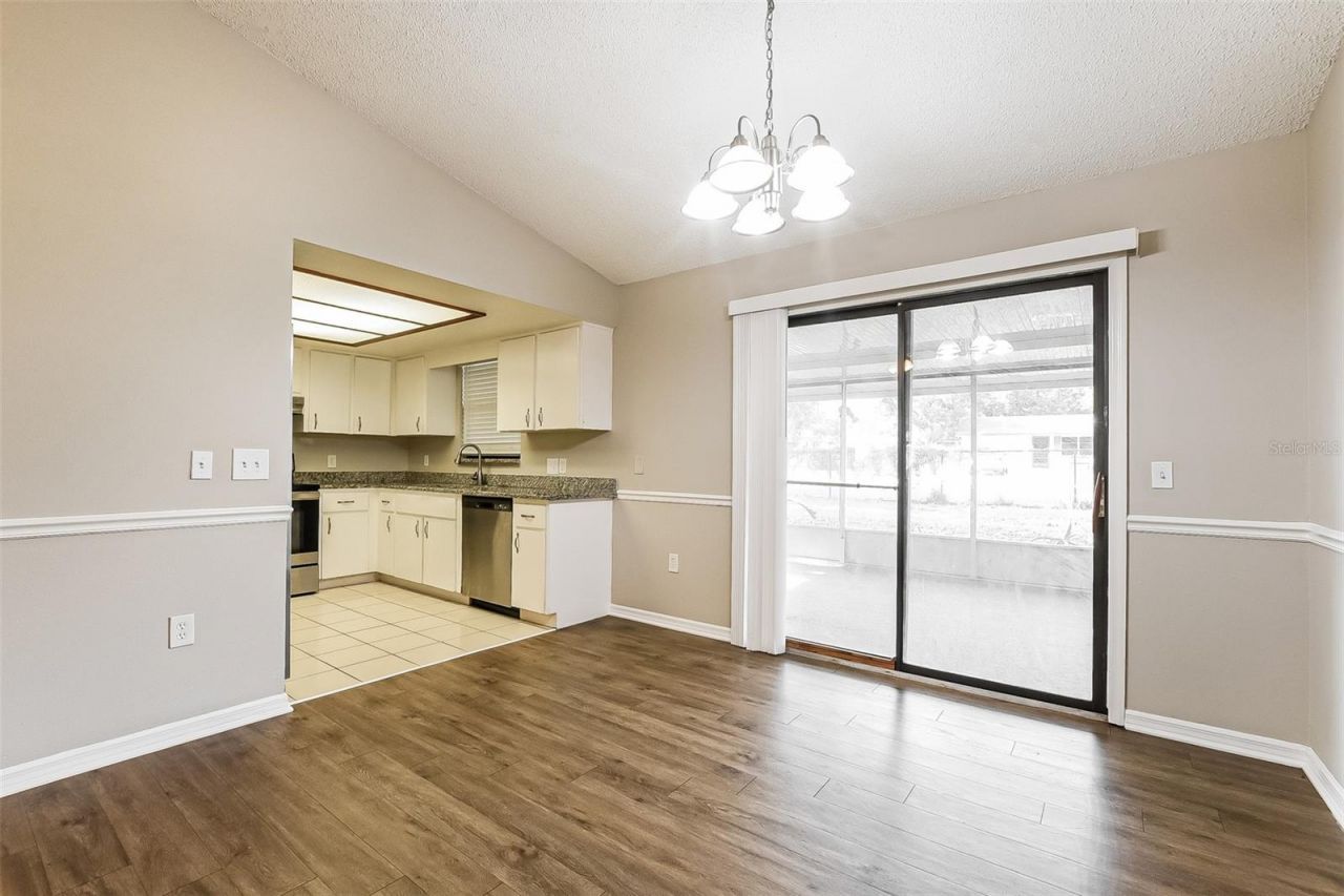 1309 Cove Place , Tavares, FL 32778 Photo