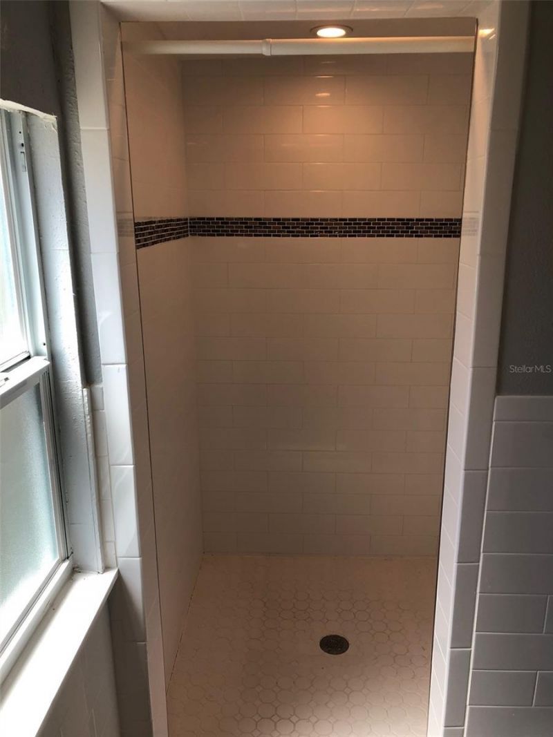 216 12th Avenue N, Unit Downstairs, Saint Petersburg, FL 33701 Photo