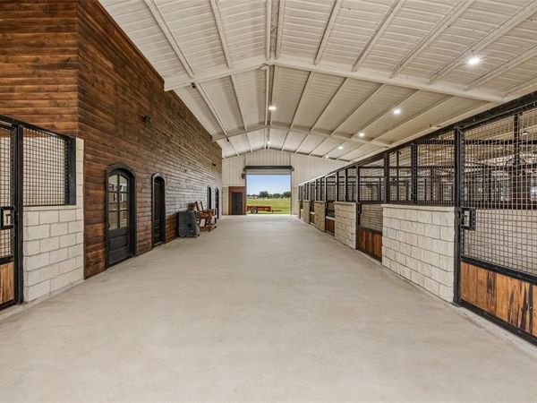 14714 US Highway 377, Whitesboro, TX 76273