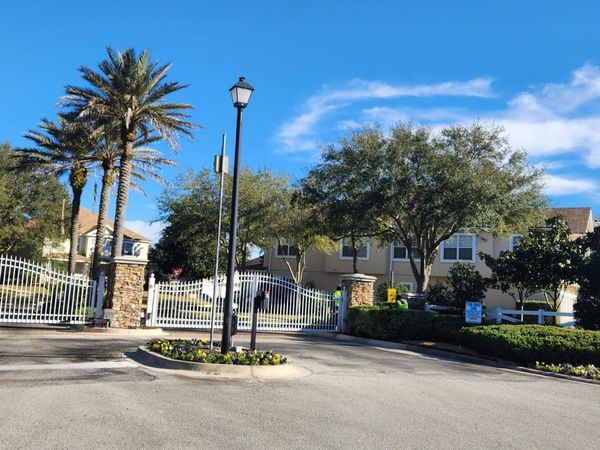 1716 FOREST LAKE Circle, Unit 3, Jacksonville, FL 32225