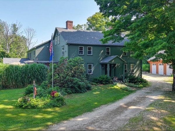 12 Coffeetown Road, Deerfield, NH 03037