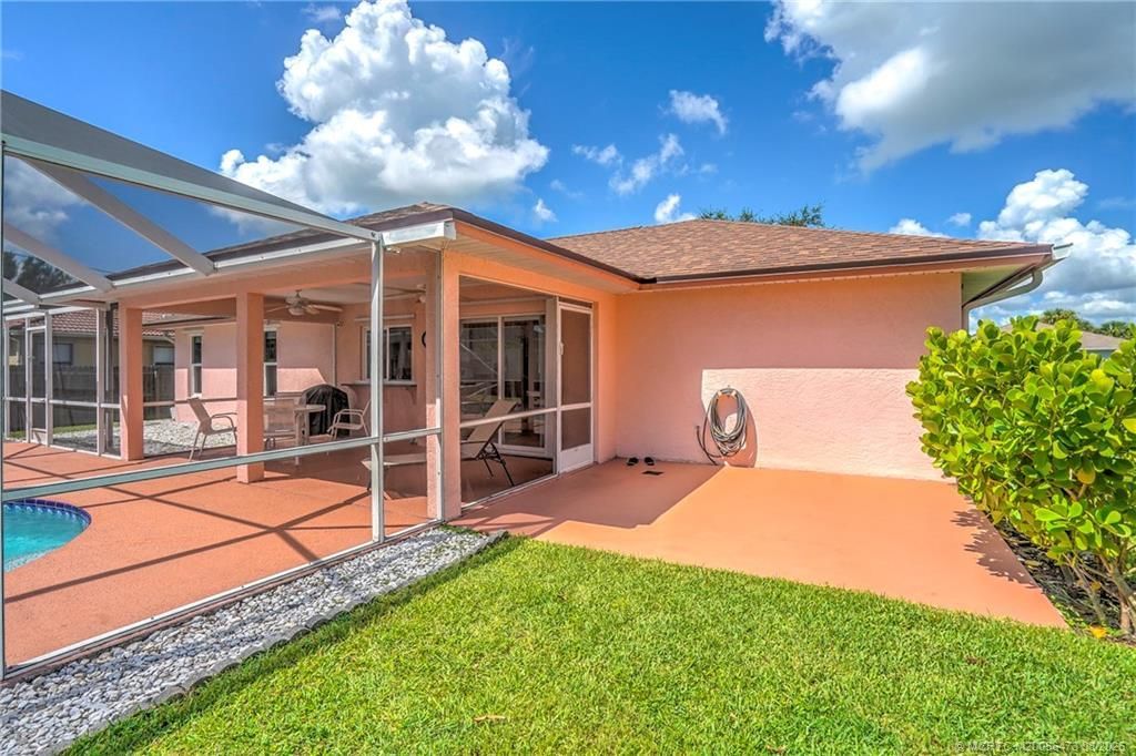 2007 SE Heathwood Circle, Port Saint Lucie, FL 34952 Photo