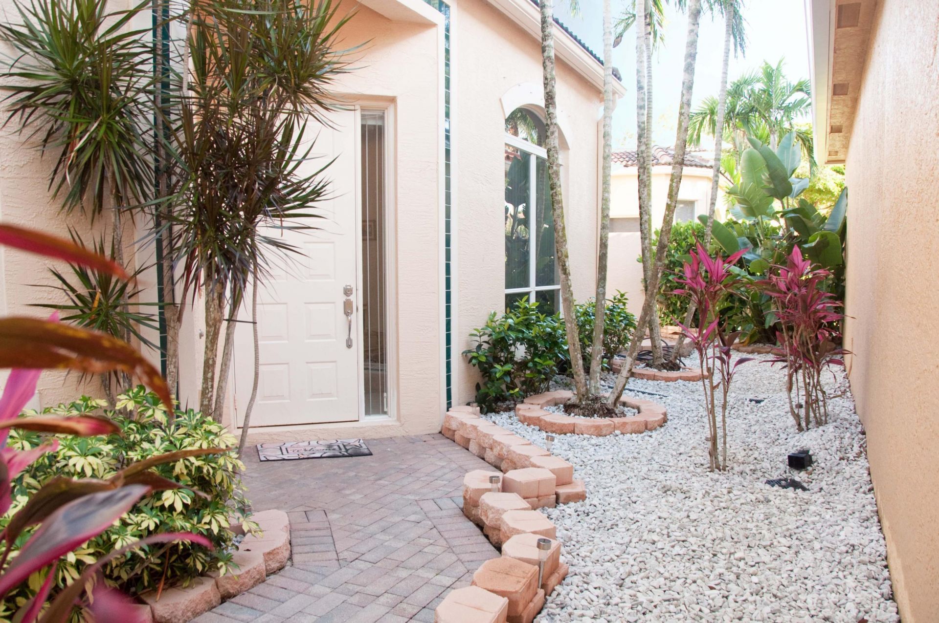 7684 Hummingbird Court, West Palm Beach, FL 33412 Photo